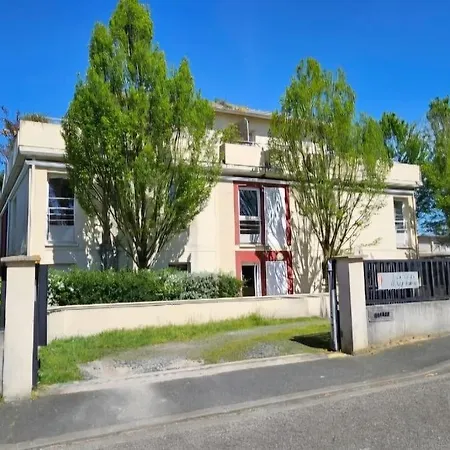 Apartmán Solaire Duplex Avec Terrasse En Bois Pessac